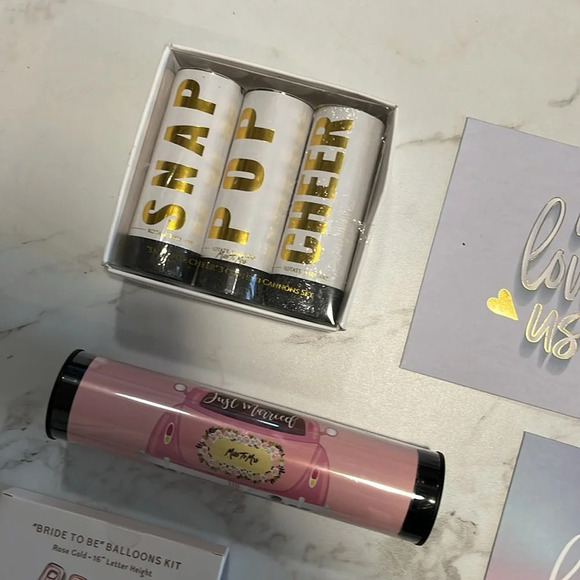 Miss to Mrs assorted party pieces Bride to Be - Picture 2 of 5